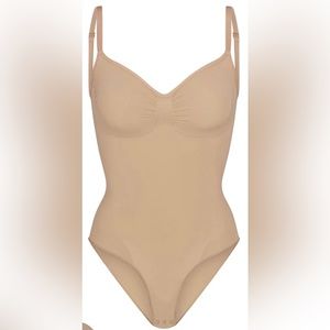SKIMS Seamless Sculpt Brief Bodysuit XXS-XS